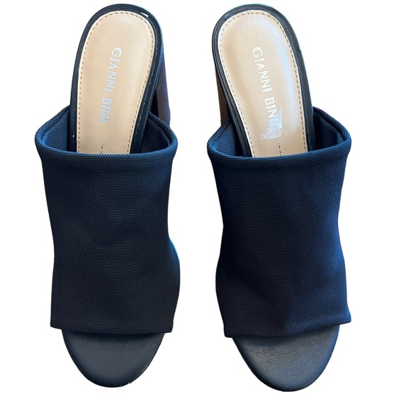 Gianni Bini Black Slip On Knit Heel Sandal Size 7.5 - Picture 3 of 10